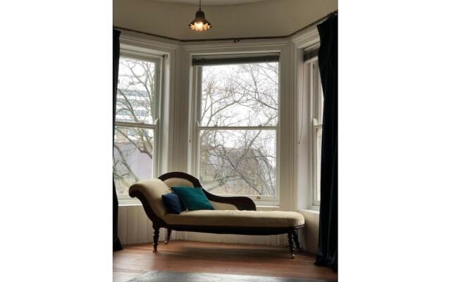 The Harrison Chambers of Distinction