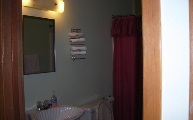 Deer Trail Motel