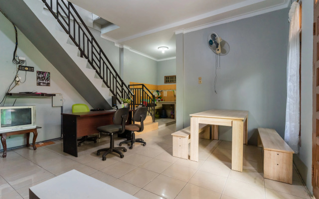 Home Stay Kembar Syariah RedPartner