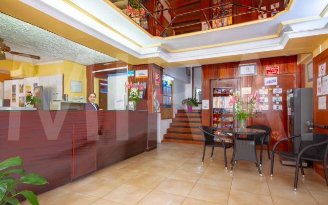 Hotel Tropical