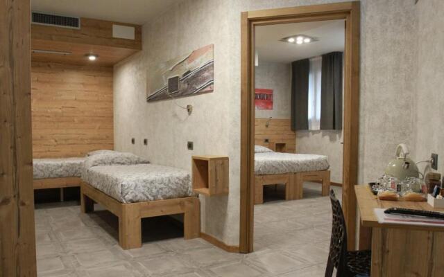 Bed & Rooms , Apartments Corte Rossa