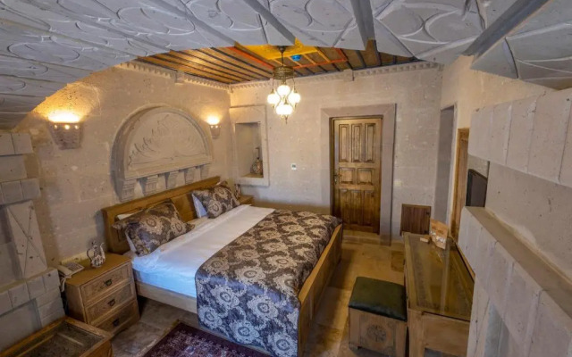 Underground Cave Suites