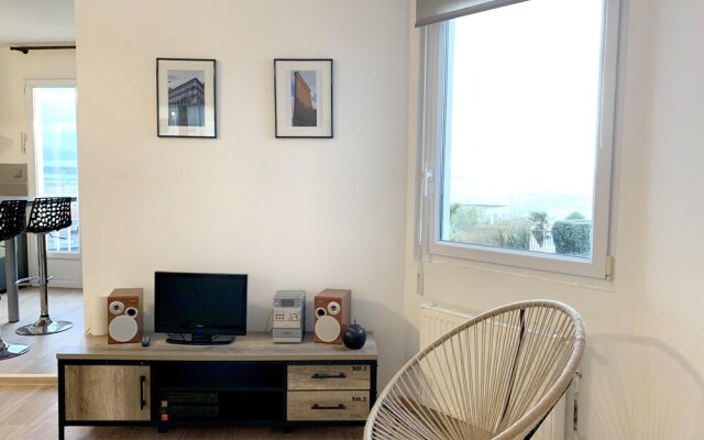 House With One Bedroom In Le Havre With Wonderful Sea View Balcony And Wifi 850 M From The Beach