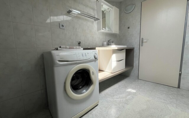 Rooms and Apartment Luana