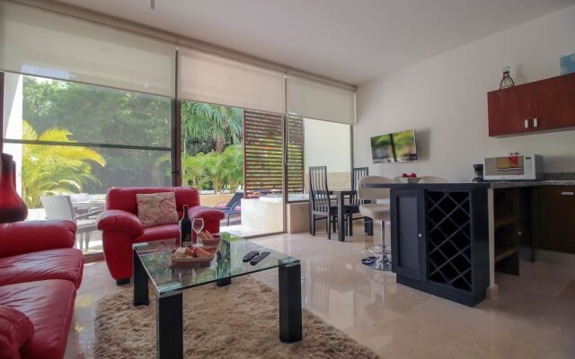 Stunning Studio with Jacuzzi on Terrace by olahola