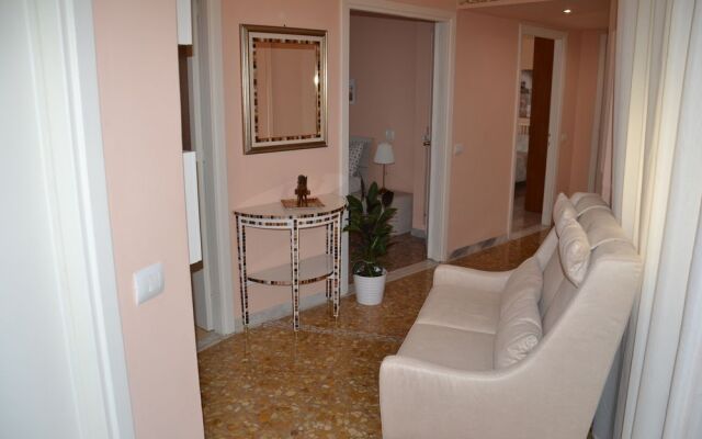 Roman Holidays House Marconi