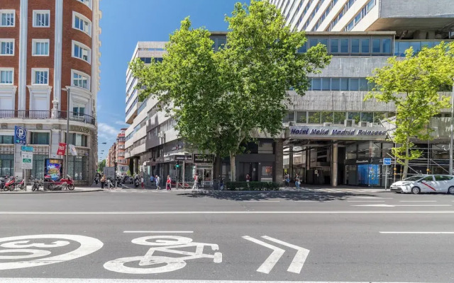 AYZ Princesa - Auto check-in property