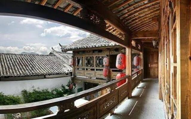 Lijiang Sifang Inn