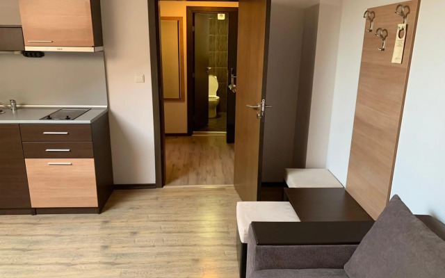 Apartments in Alexander complex