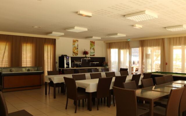 Tidy Apartment With a Bbq, Near Montréal du Gers