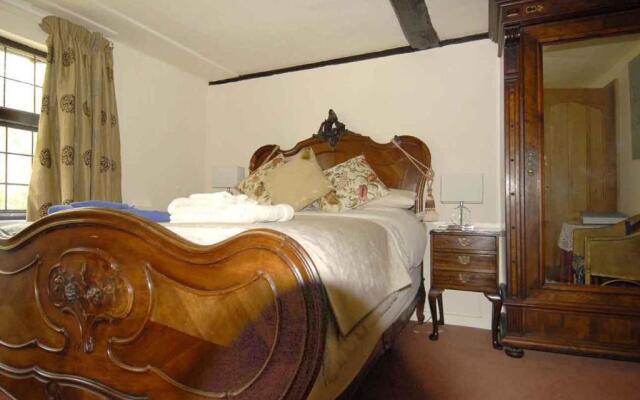 Cleavers Lyng - Guest house