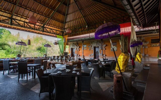 Ubud Hotel and Cottages