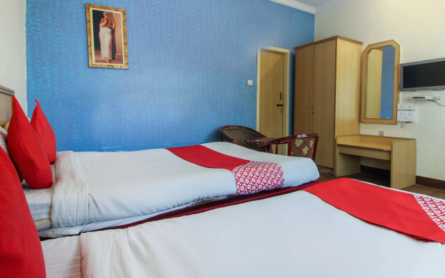 OYO 12237 Luxury Villas