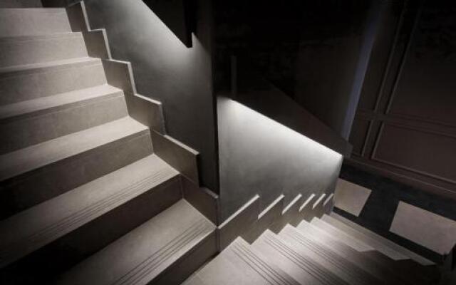 Reina 107 Beach Boutique