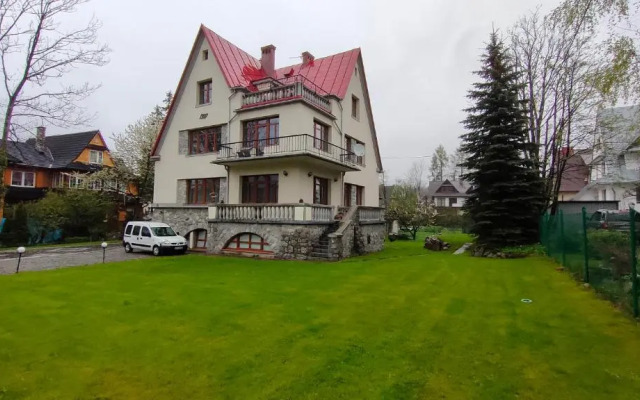 House'27