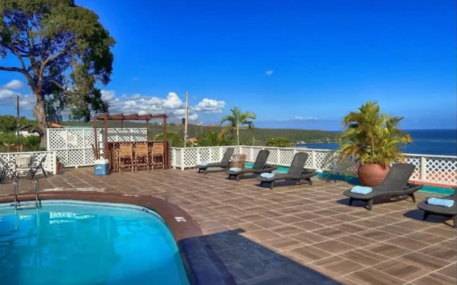 Villa Isabella Discovery Bay