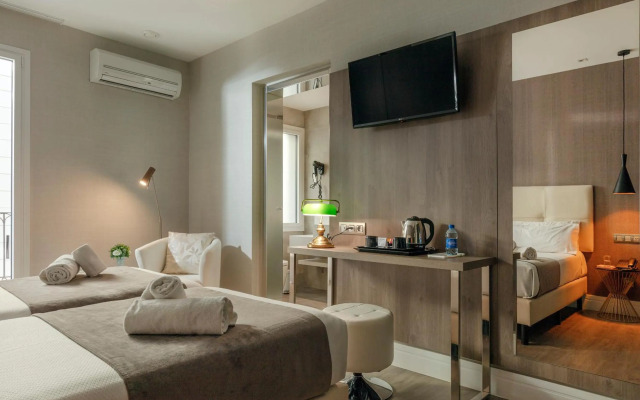 Hotel Oasis