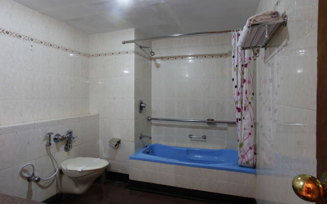 Mayura Residency
