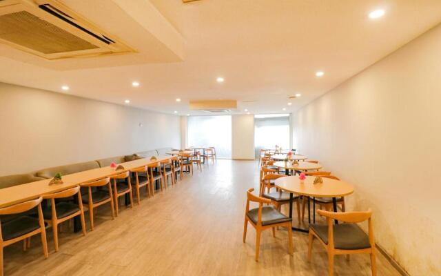 FabHotel Pantao Stays