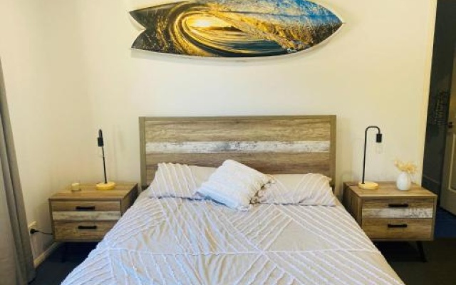 44 Cypress Avenue Holiday Home In A Quiet Location Close To Patrolled Beach And Cbd – Guest Rooms – Rainbow Beach