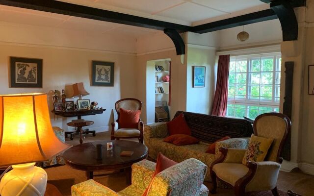 Kawamwaki Farm House