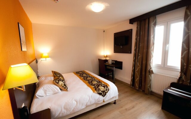 Hotel Milton (ex Gis Hotel)