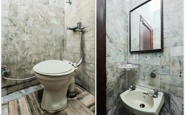 OYO 22135 Hotel Kanishka Palace
