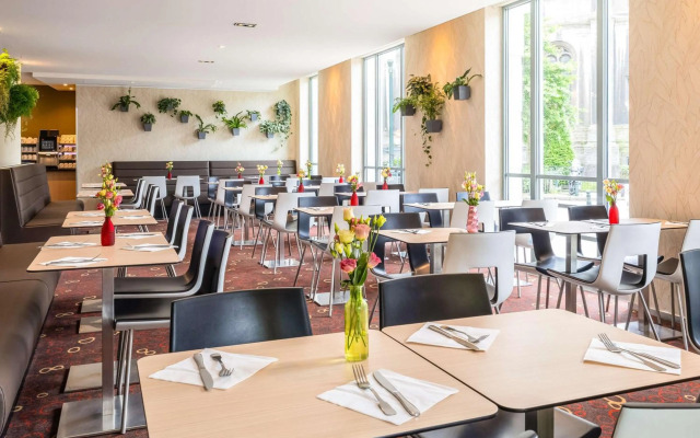 Novotel Brussels City Centre