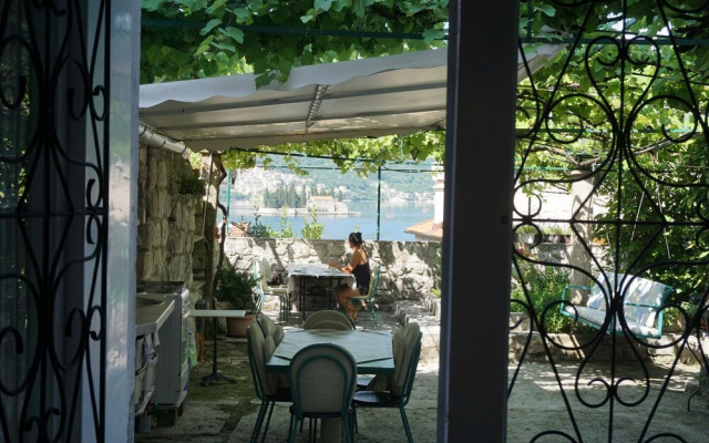 Guest House Dragutinovic