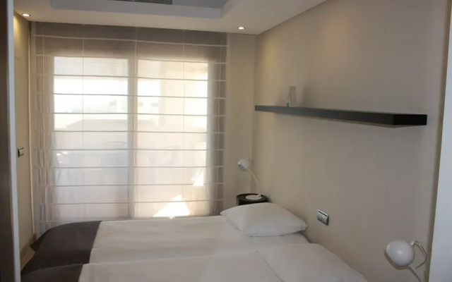 Beach Apartment - Private Pool