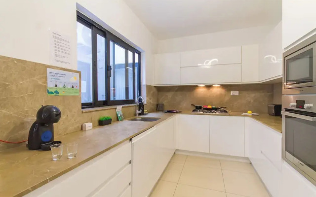 Villa Swieqi with shared rooms 3