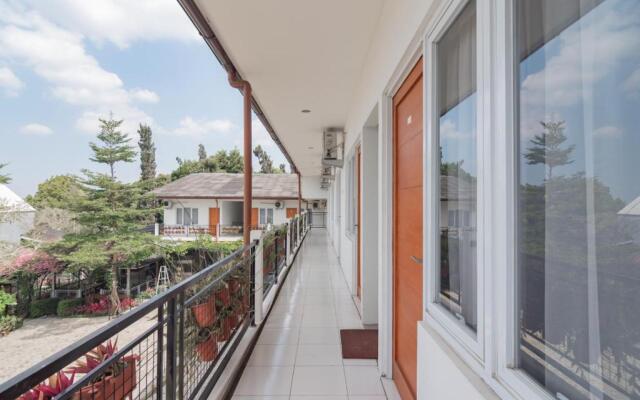 Urbanview Hotel Kazanan Lembang Bandung by RedDoorz
