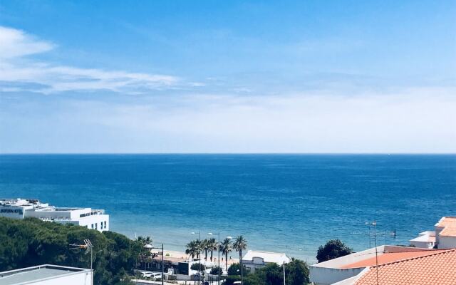 Modern beach view townhouse