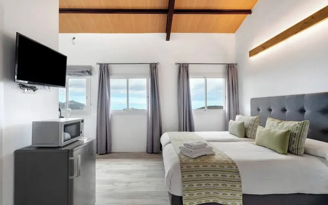 Charming and Comfortable Apartment Casa Lomo El Aire Helecho