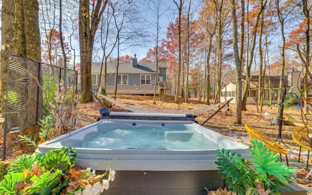 Grill & Games: Family Home in East Stroudsburg!