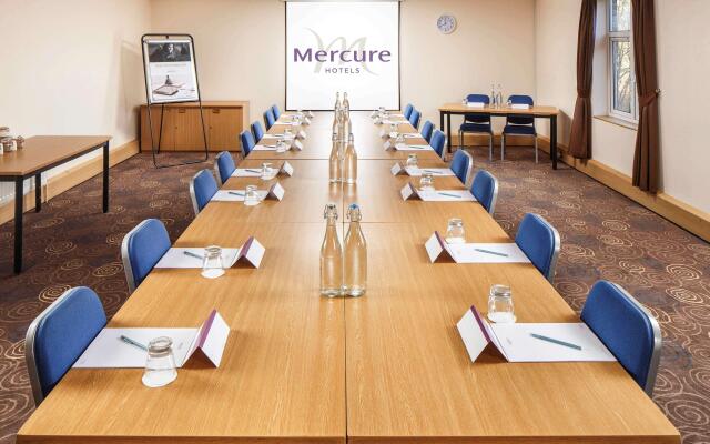 Mercure Leeds Parkway Hotel