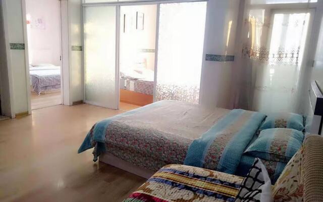 Harbin Lily Holiday Apartment