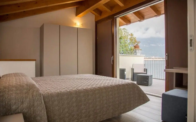 C0-e569-lbag97a2 - Dream Lake Apartment 1