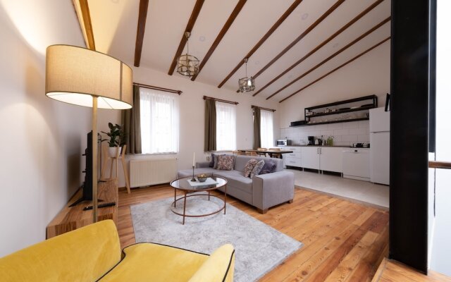 Penthouse in the Heart of Pera