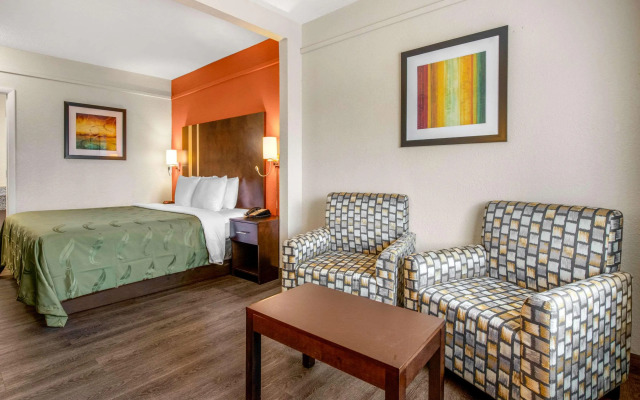 Quality Inn & Suites Jacksonville-Baymeadows