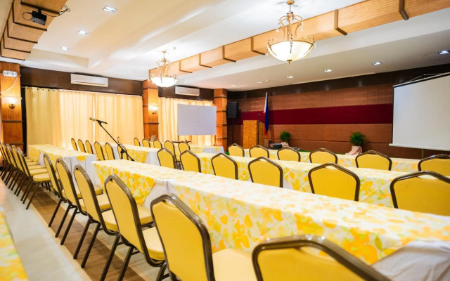 Boracay Tropics Resort Hotel