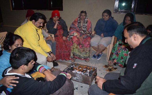 Divine inn sonmarg
