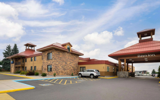 Days Inn & Suites by Wyndham Bozeman