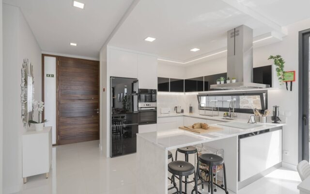 House With Pool and sea View, Pearl of Calheta