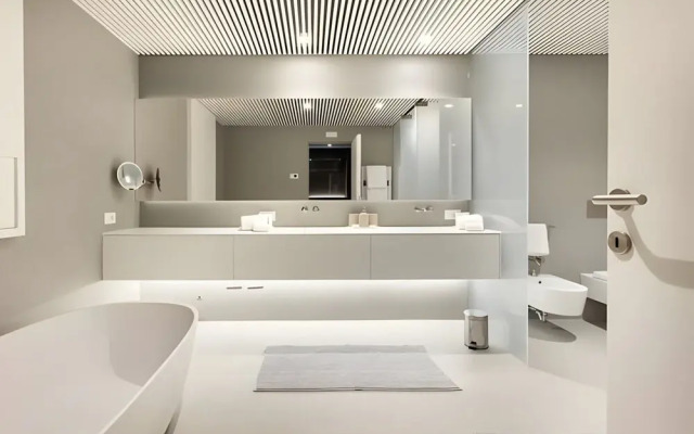 Sea-view Penthouse Spa in Portopiccolo