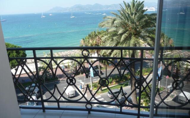 Palais Miramar 65 Bd De La Croisette Cannes