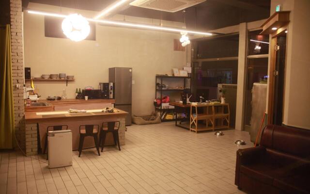 Quartz Hostel