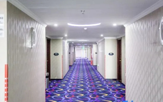 Yuxi Better Than Home Hotel