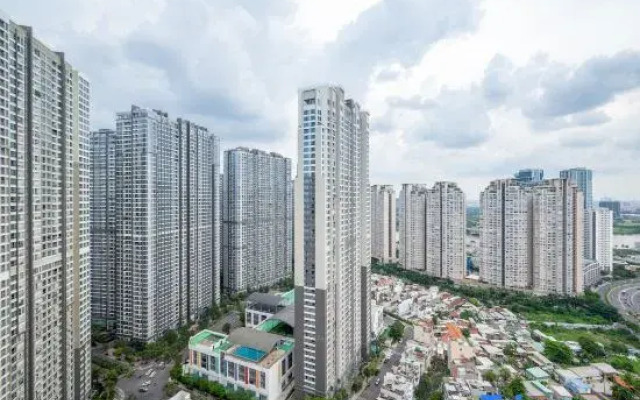 Landmark Plus Residences Luxury Suites