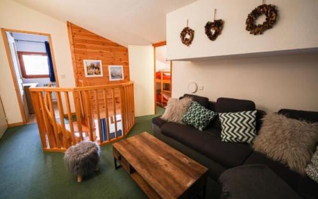 Duplex 6/8 pers au pied des pistes